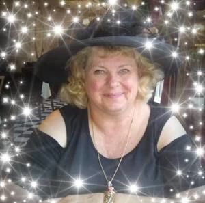 Meet your Posher, Vickie